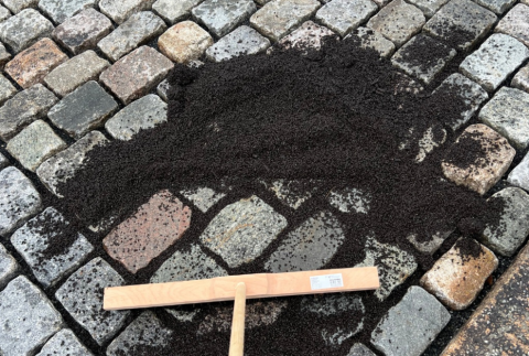 BIO DILE™ joint filler from GIND on and in between street stones