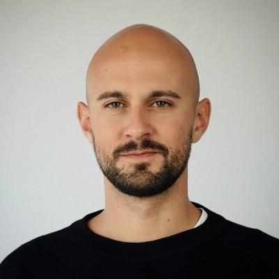 Photo of Simon Gresset