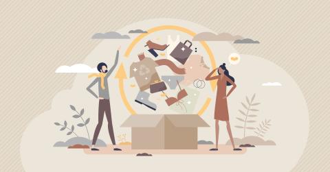 Two people standind next to a cardboard box with clothes coming out of it and two arrows forming a circle around them.